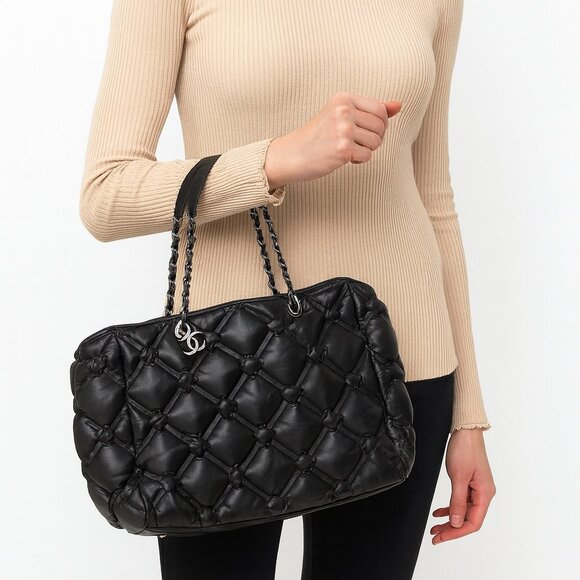 Chanel Chesterfield Shopping Tote Quilted Leather Large - Picture 1 of 11